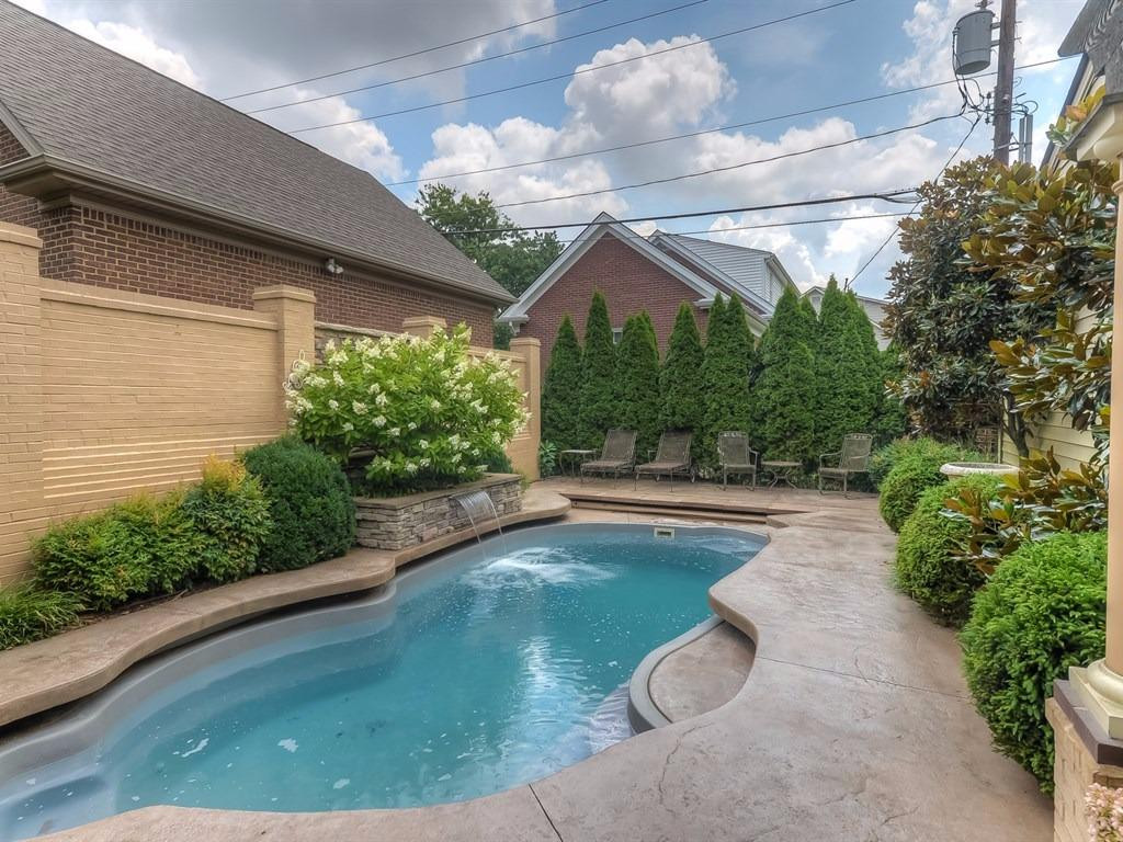 205 Romany Road Lexington, KY 40502 - Photo 13 of 52 Photo 13