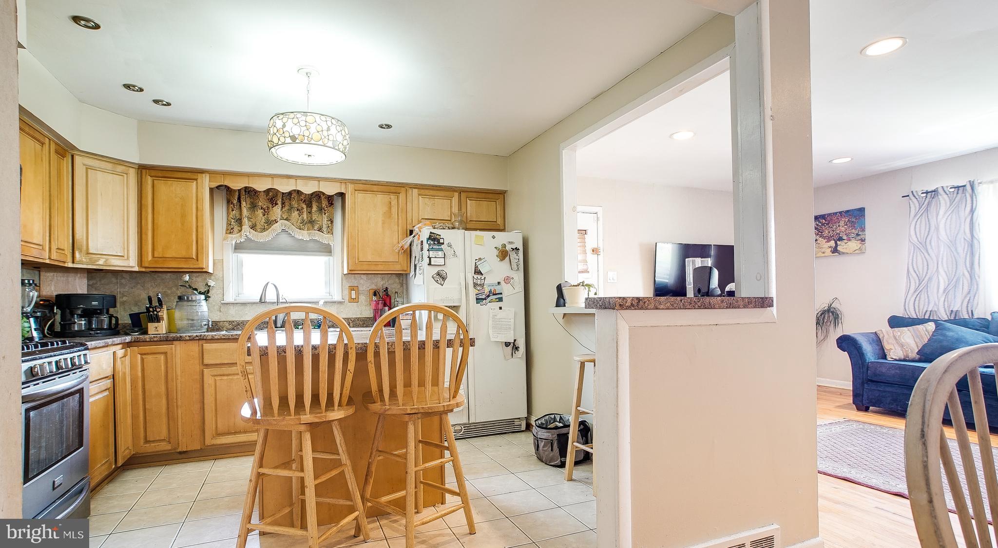9205 Rising Sun Avenue Philadelphia, PA 19115 - Photo 10 of 18