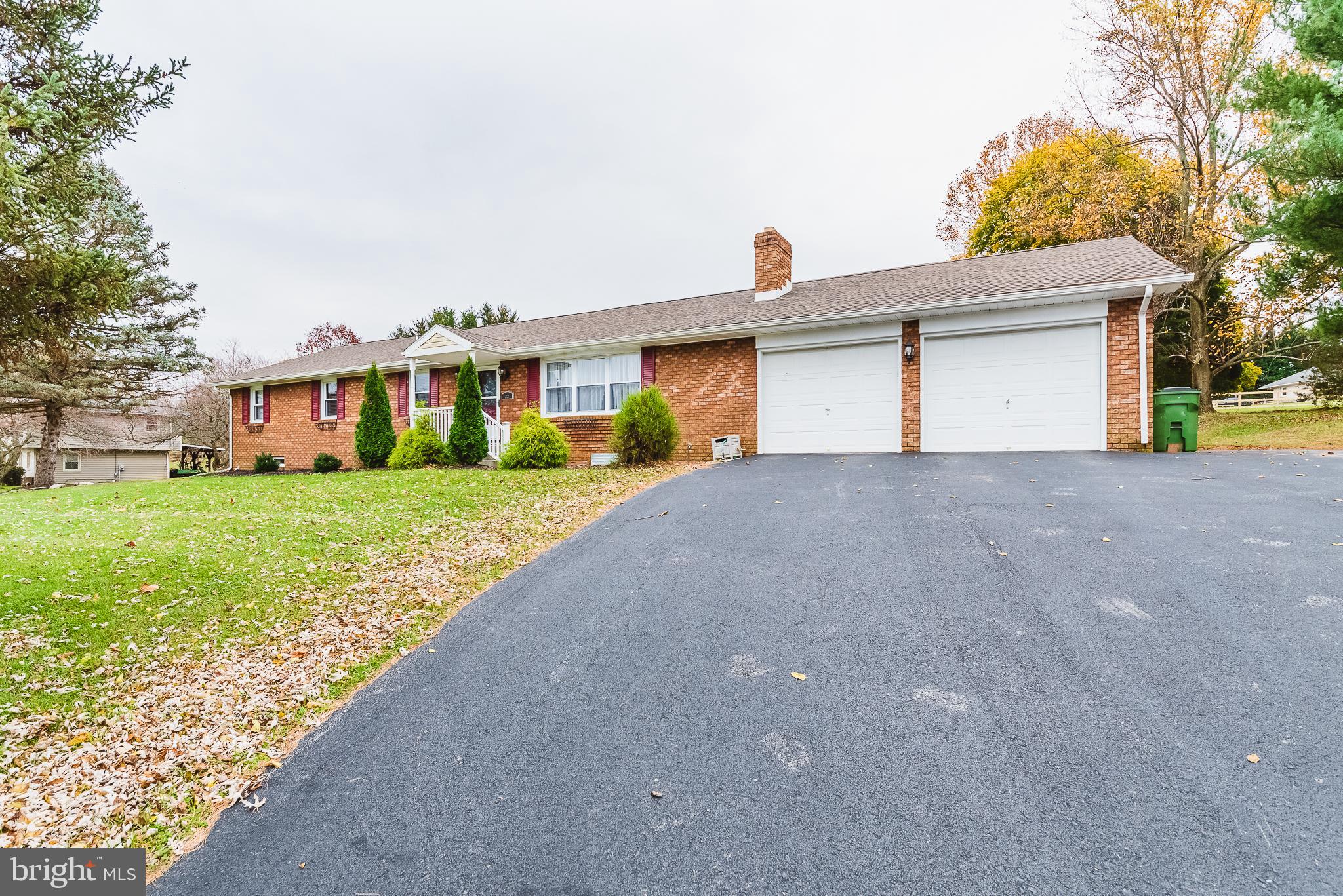 33 Valley View Drive Hanover, PA 17331 - Photo 2 of 65 Ample parking space in drive