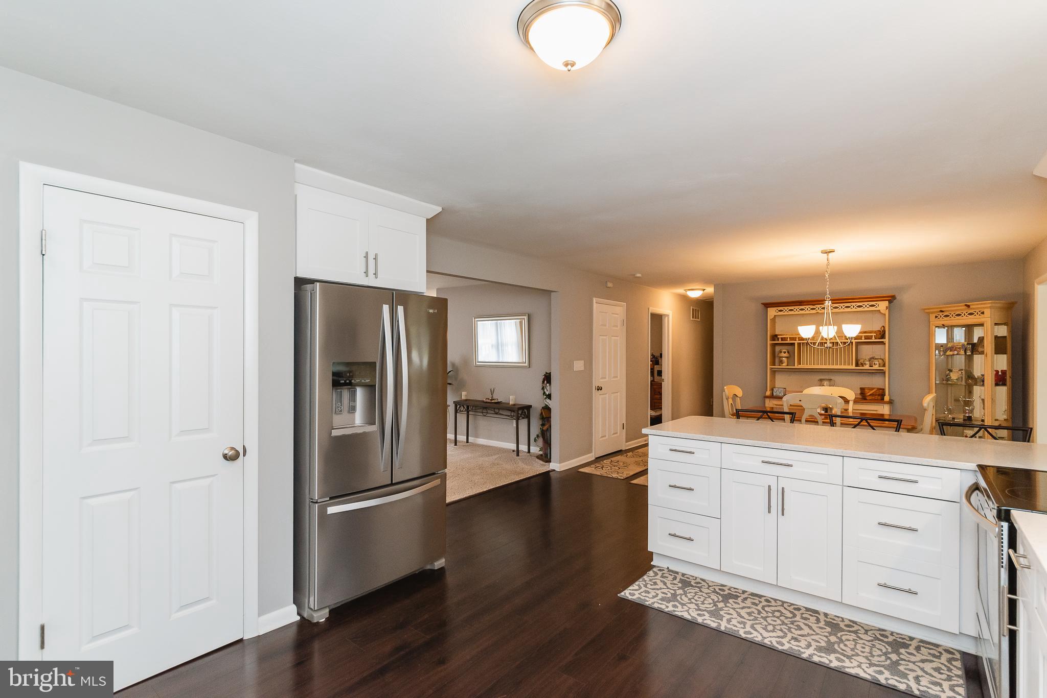 33 Valley View Drive Hanover, PA 17331 - Photo 15 of 65 Kitchen