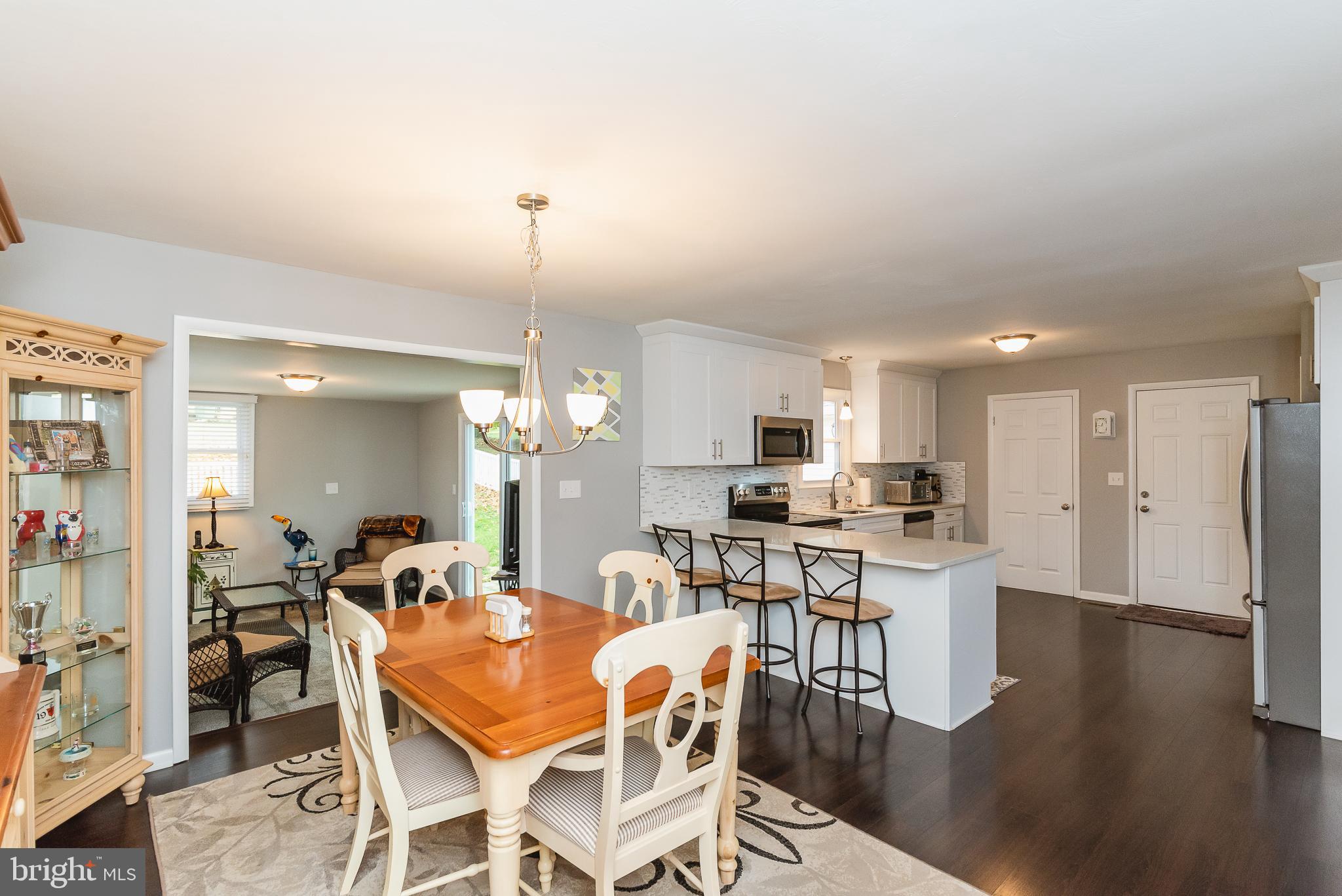 33 Valley View Drive Hanover, PA 17331 - Photo 17 of 65 Dining Room