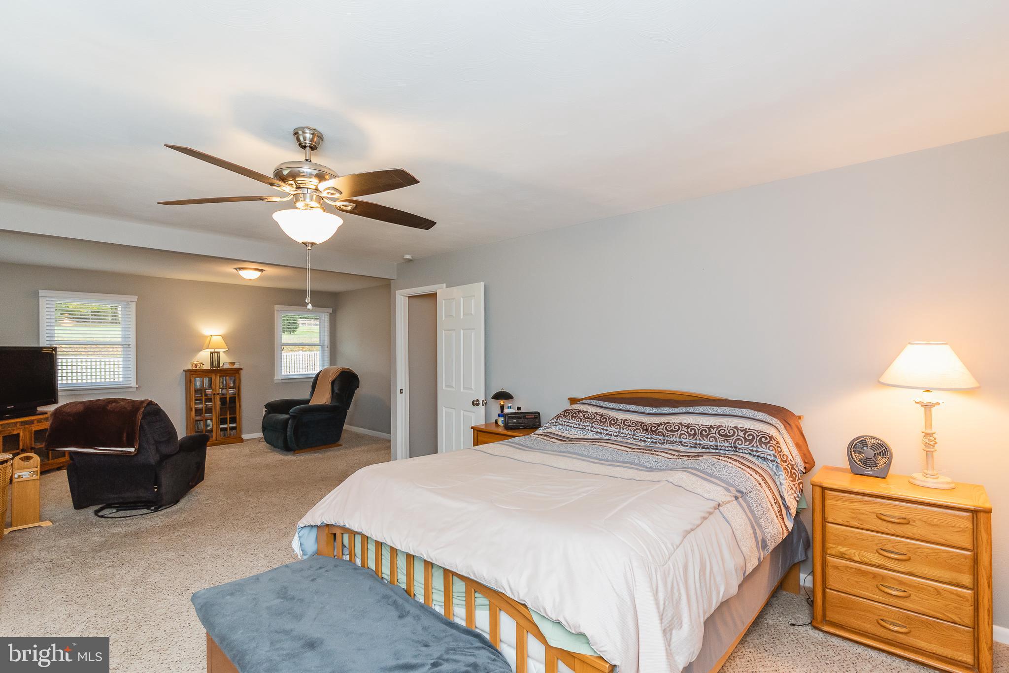33 Valley View Drive Hanover, PA 17331 - Photo 25 of 65 Primary Suite