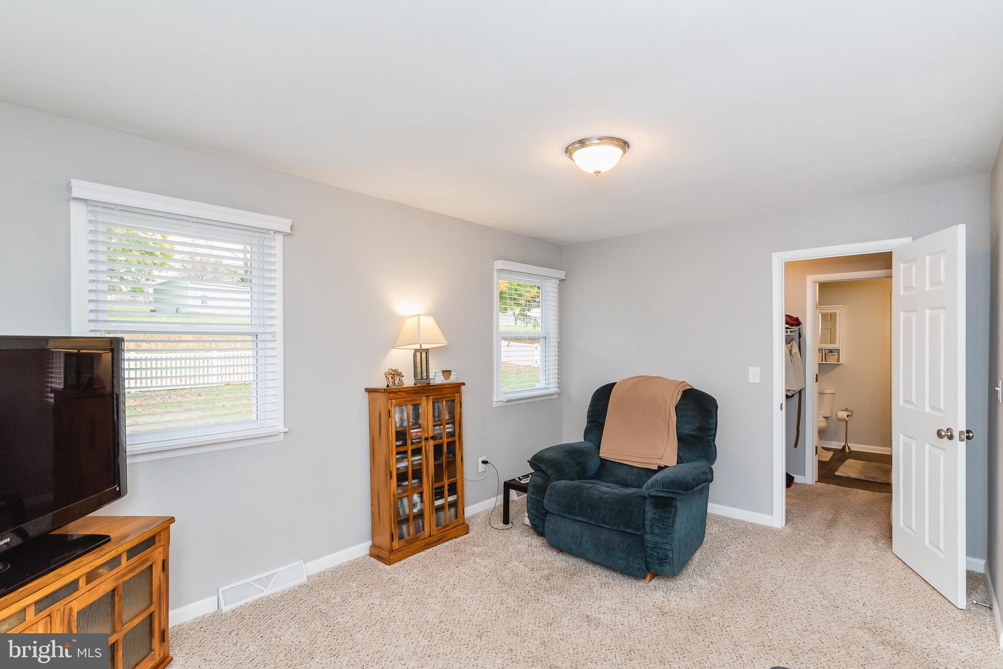 33 Valley View Drive Hanover, PA 17331 - Photo 28 of 65 Primary Suite sitting room