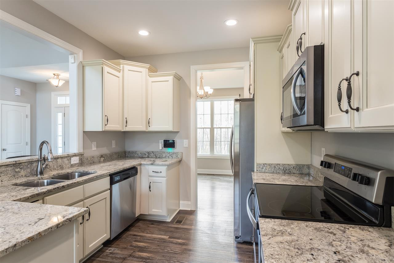 3318 High Gate Road Raleigh, NC 27603 - Photo 2 of 16 Kitchen