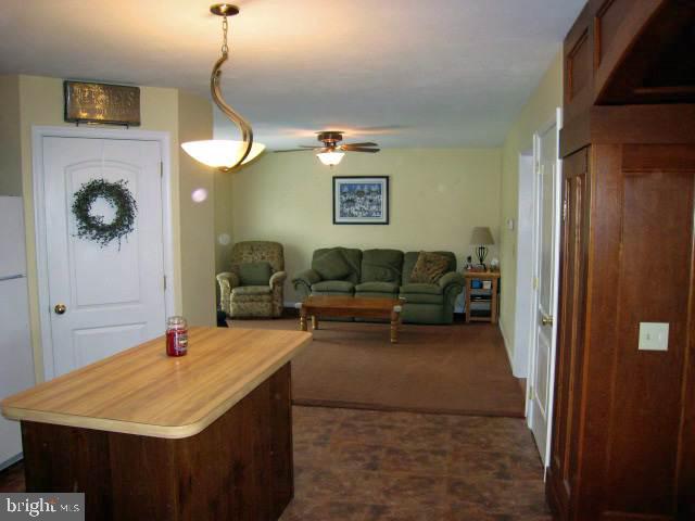 24 Carriage Road Palmyra, PA 17078 - Photo 8 of 12 Gallery Image 8