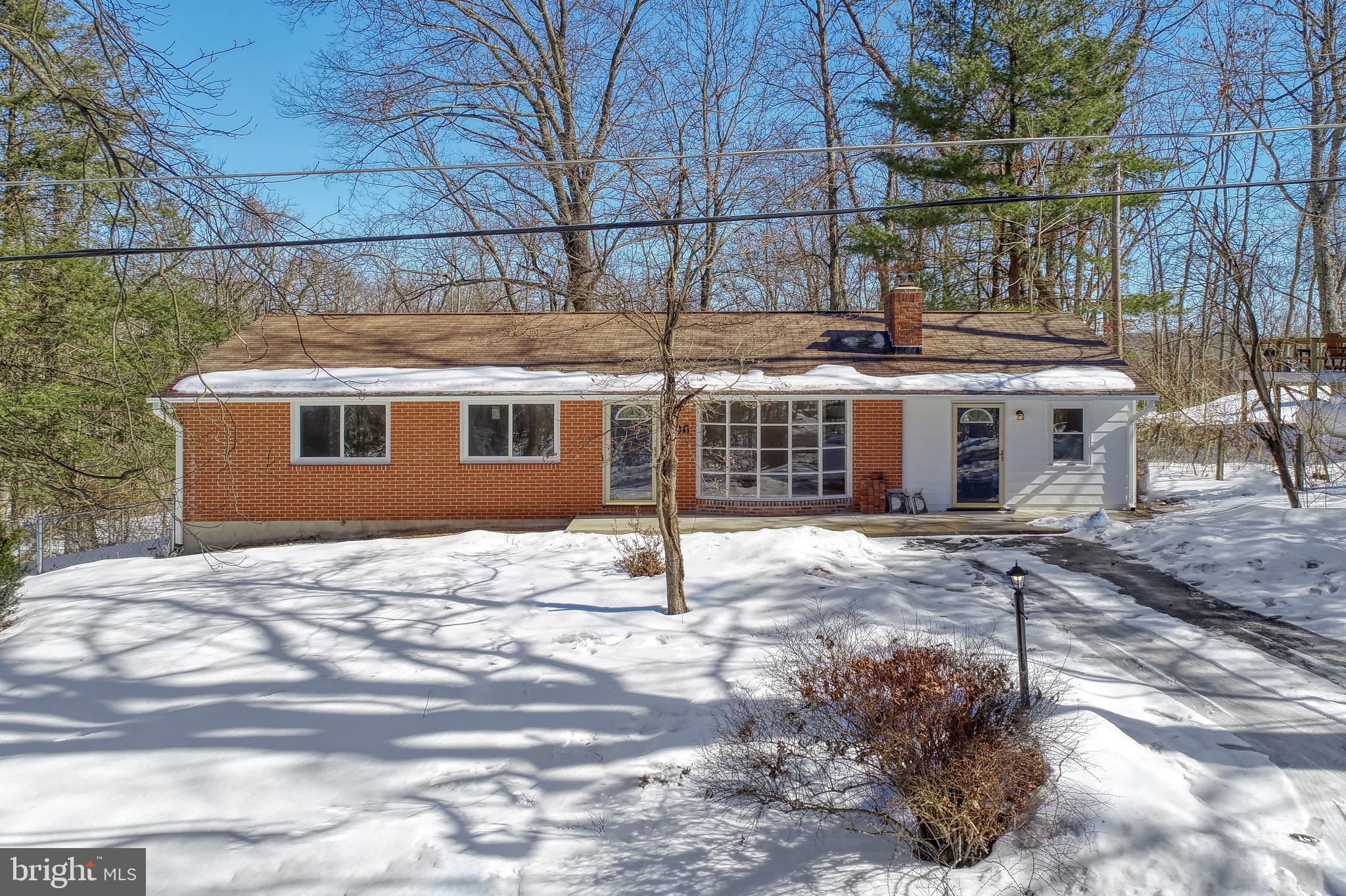 206 Ridge Road Gettysburg, PA 17325 - Photo 2 of 63