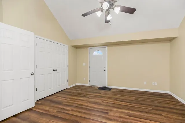 $260,000 | 2085 Country View Court, Tonganoxie, KS 66086