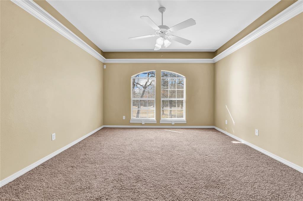 116 McClintock Court Weatherford, TX 76088 - Photo 32 of 38