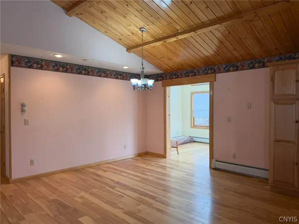 $305,000 | 1815 School Street, Brookfield, NY 13364