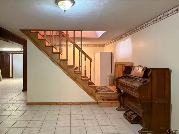 $305,000 | 1815 School Street, Brookfield, NY 13364
