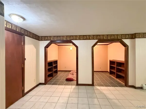 $305,000 | 1815 School Street, Brookfield, NY 13364