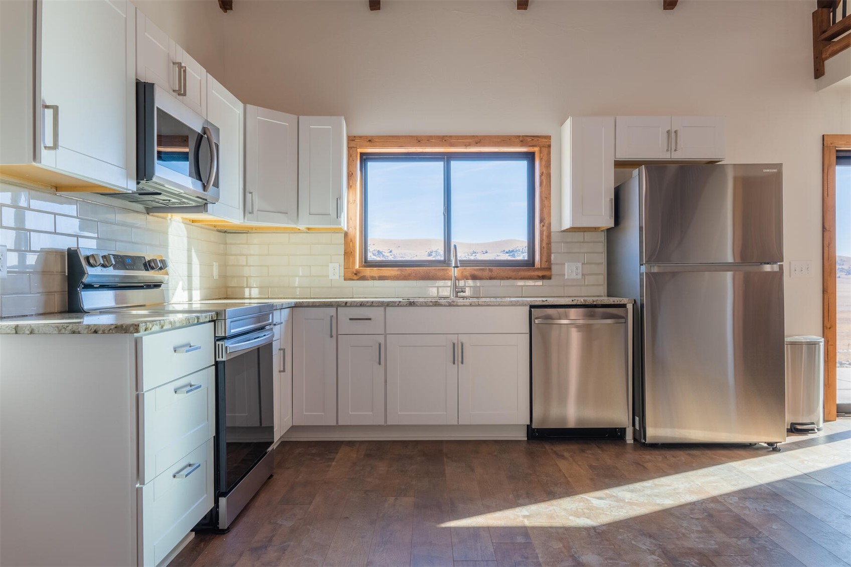 2182 Redhill Road Fairplay, CO 80440 - Photo 5 of 20 Kitchen with stainless steel appliances standard