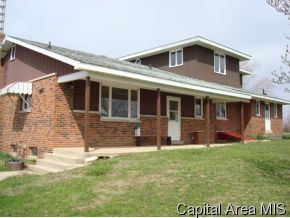 8084 Wolf Creek Road Riverton, IL 62561 - Photo 3 of 12 Gallery Image 3