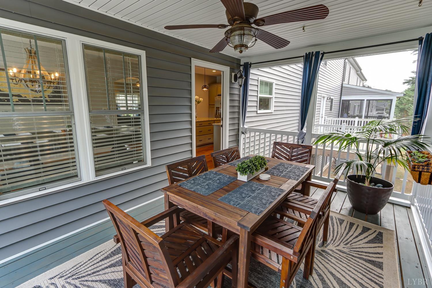 1013 Cobblestone Lane Forest, VA 24551 - Photo 22 of 49 a view of a livingroom with furniture