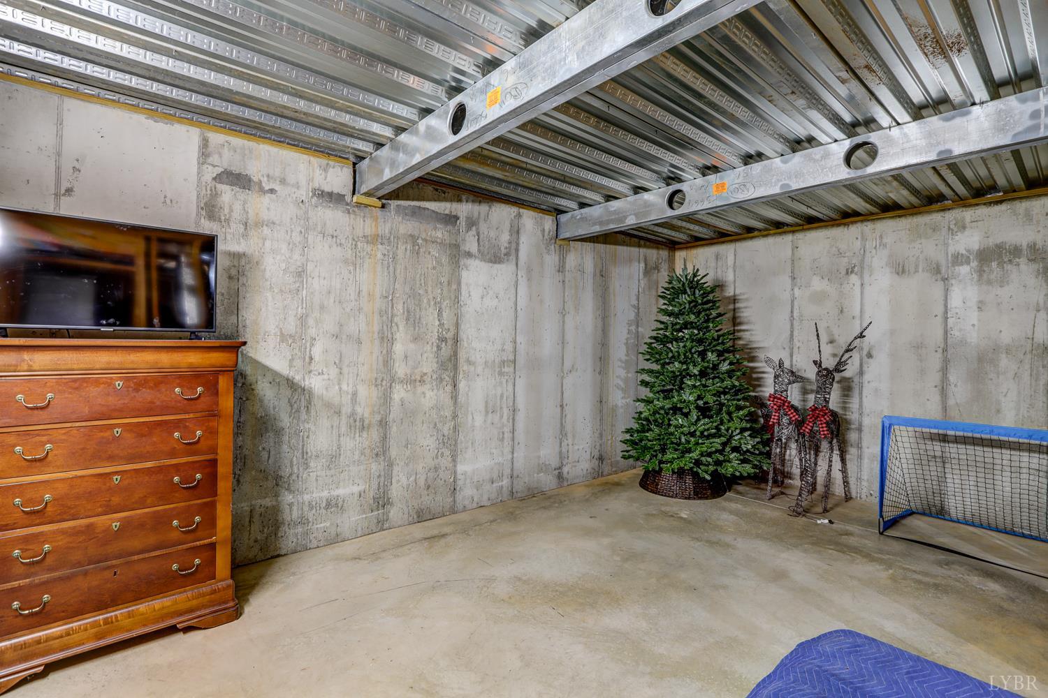 1013 Cobblestone Lane Forest, VA 24551 - Photo 42 of 49 a view of a garage