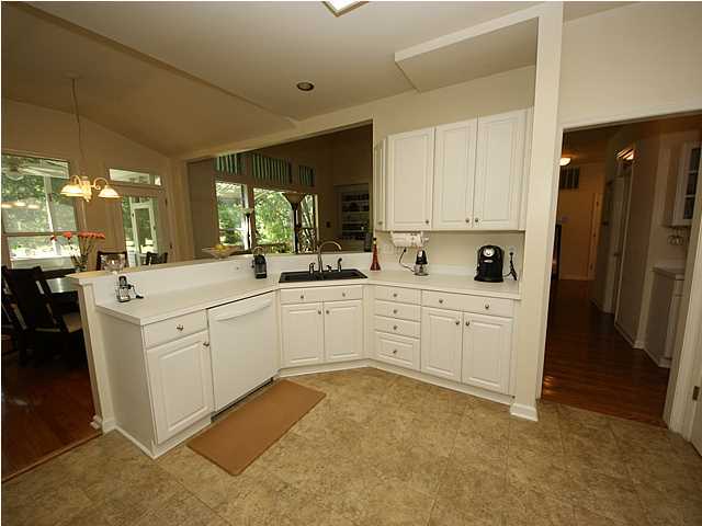 312 Clubview Road Summerville, SC 29485 - Photo 7 of 24 Additional Photo