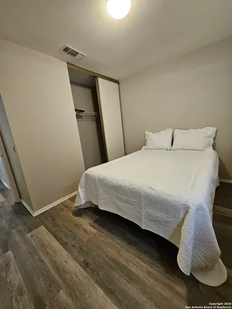 $1,595 | 5814 Cliffmont Drive, San Antonio, TX 78250