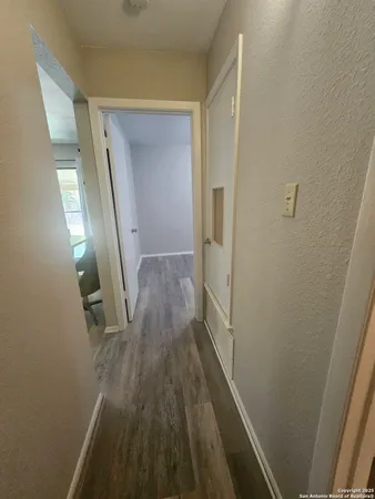 $1,595 | 5814 Cliffmont Drive, San Antonio, TX 78250