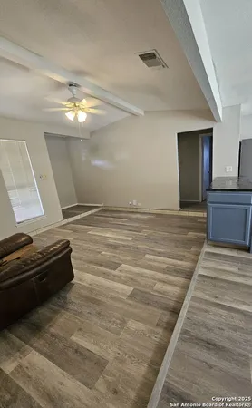 $1,595 | 5814 Cliffmont Drive, San Antonio, TX 78250