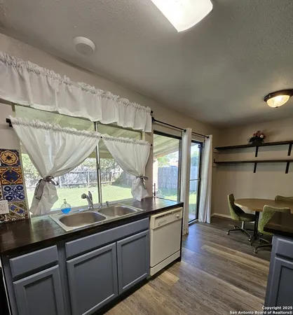 $1,595 | 5814 Cliffmont Drive, San Antonio, TX 78250