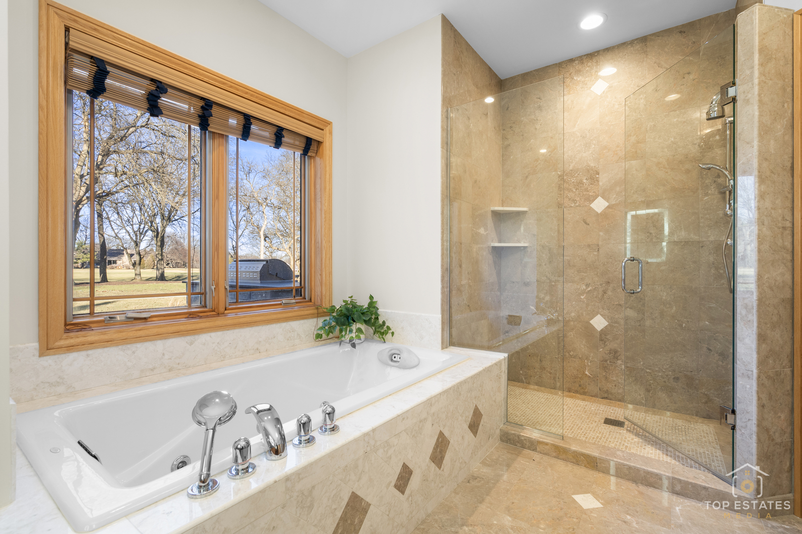 1863 Pheasant Run Long Grove, IL 60047 - Photo 21 of 29