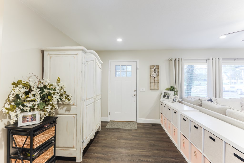 3741 Airport Road Southeast Dalton, GA 30721 - Photo 11 of 70 Gallery Image 11