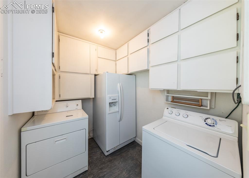 1805 Couch Place Colorado Springs, CO 80911 - Photo 11 of 34