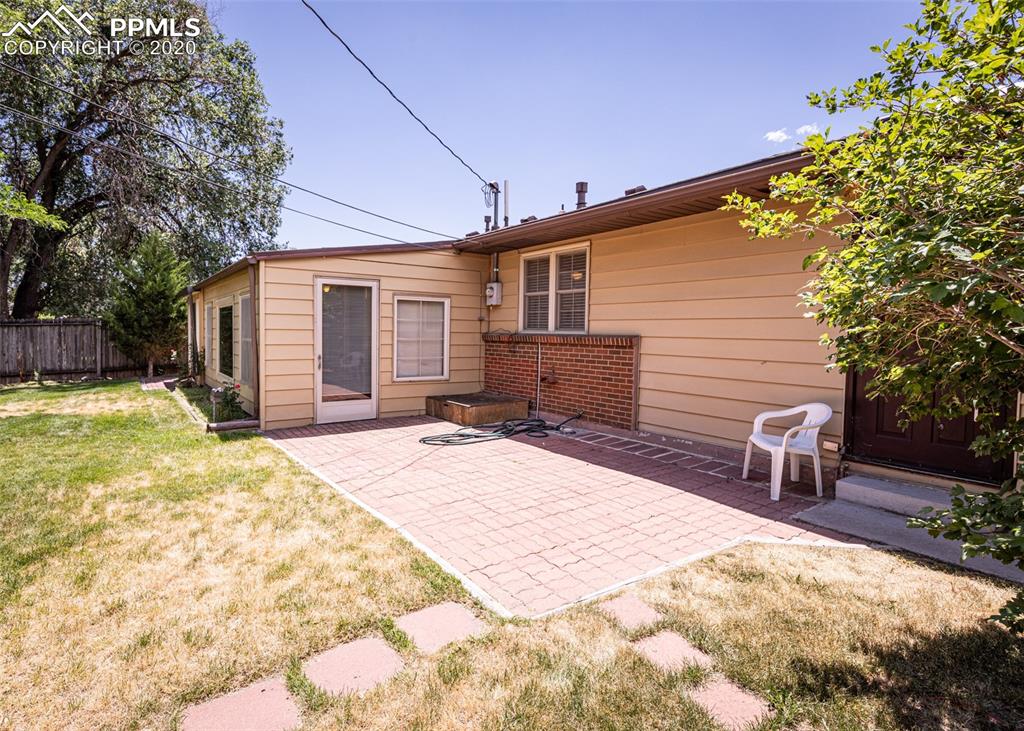 1805 Couch Place Colorado Springs, CO 80911 - Photo 30 of 34