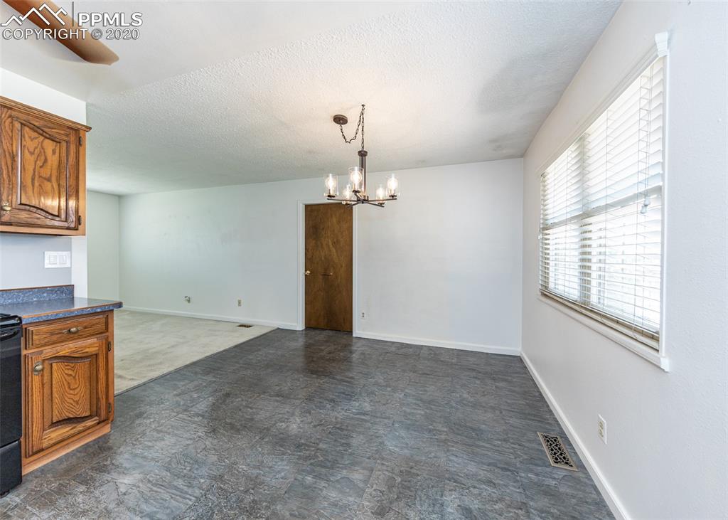 1805 Couch Place Colorado Springs, CO 80911 - Photo 8 of 34