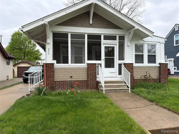 $1,250 | 240 East Breckenridge Street, Ferndale, MI 48220