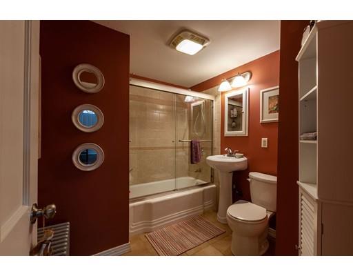 60 Rockingham Avenue Lowell, MA 01851 - Photo 9 of 23 Gallery Image 9