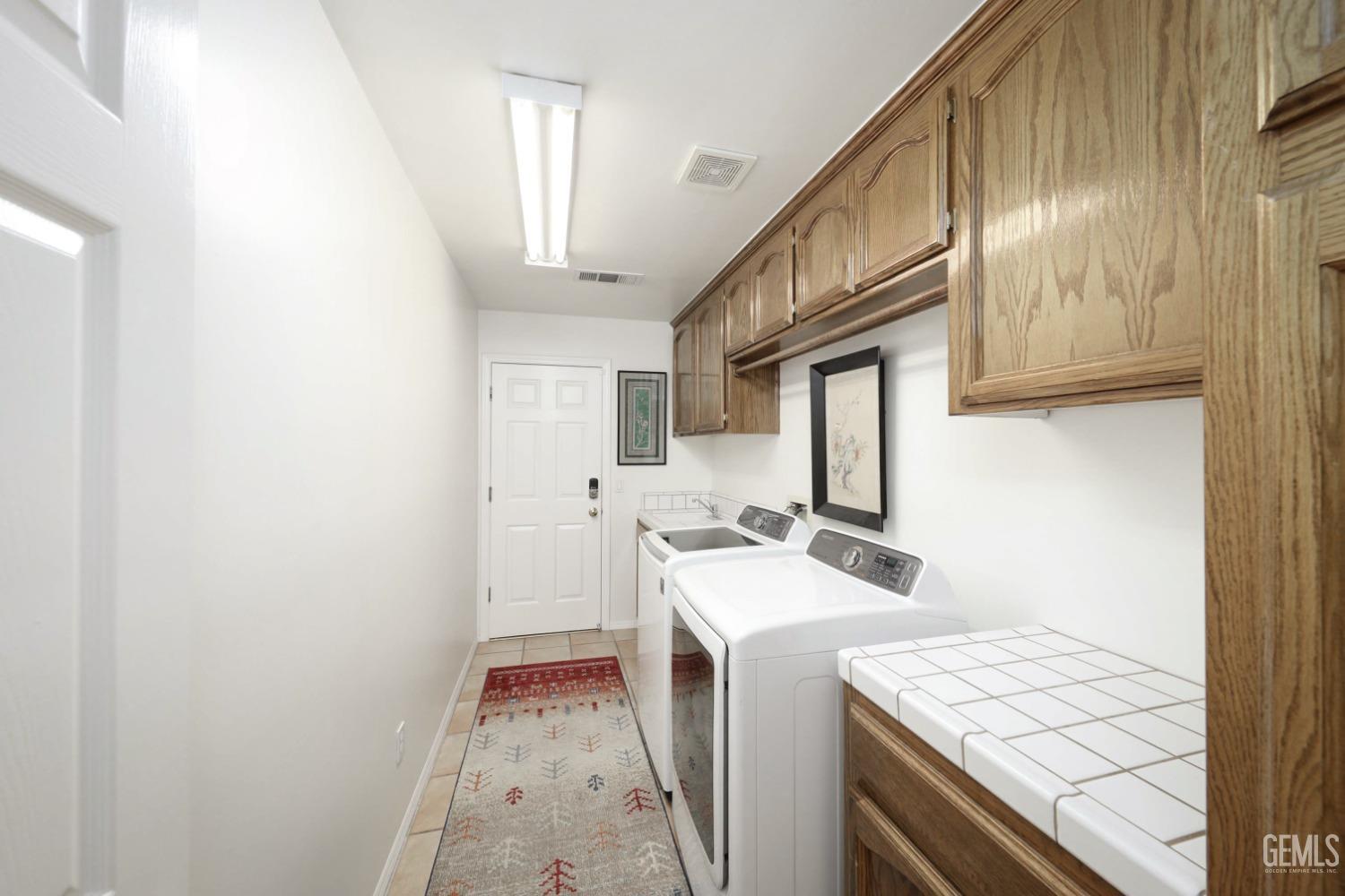 Undisclosed Address Bakersfield, CA 93312 - Photo 23 of 39