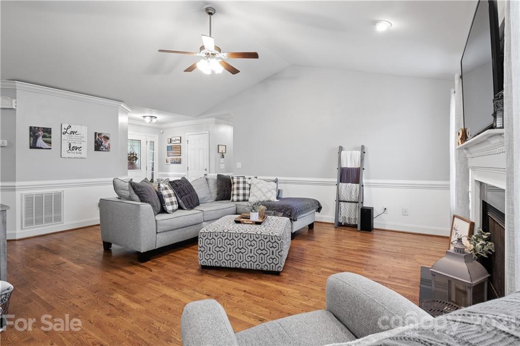 4805 County Home Road Conover, NC 28613 - Photo 11 of 37 Gallery Image 11