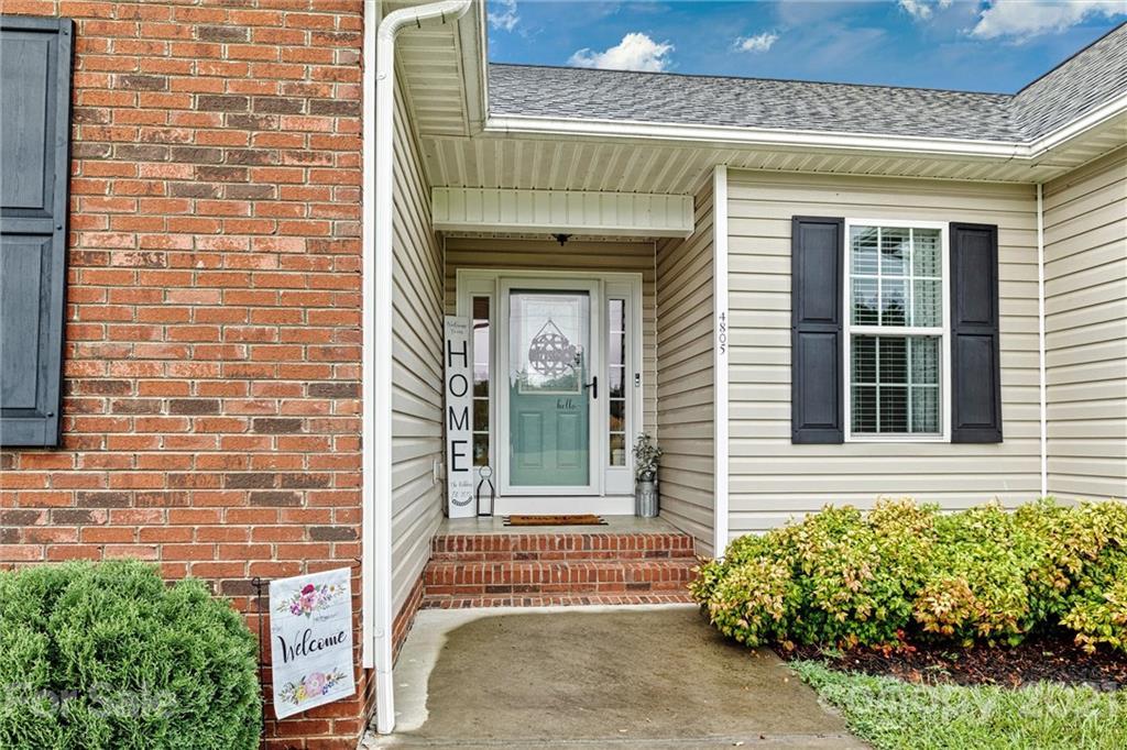 4805 County Home Road Conover, NC 28613 - Photo 4 of 37 Gallery Image 4