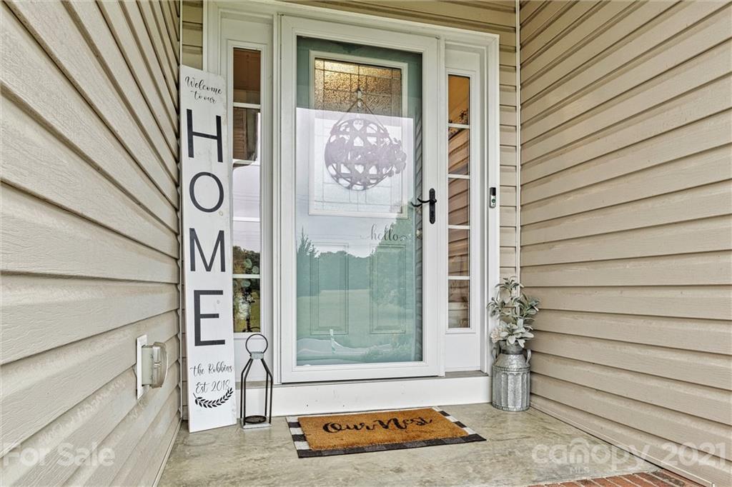 4805 County Home Road Conover, NC 28613 - Photo 5 of 37 Gallery Image 5