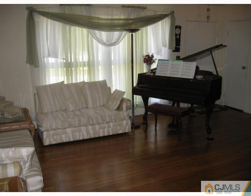 42 Bushnell Road Old Bridge, NJ 08857 - Photo 7 of 8 Gallery Image 7