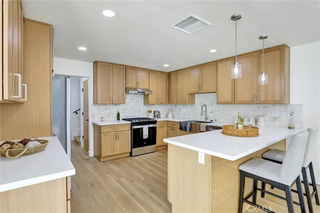 $1,499,000 | 7012 Little Harbor Drive, Huntington Beach, CA 92648