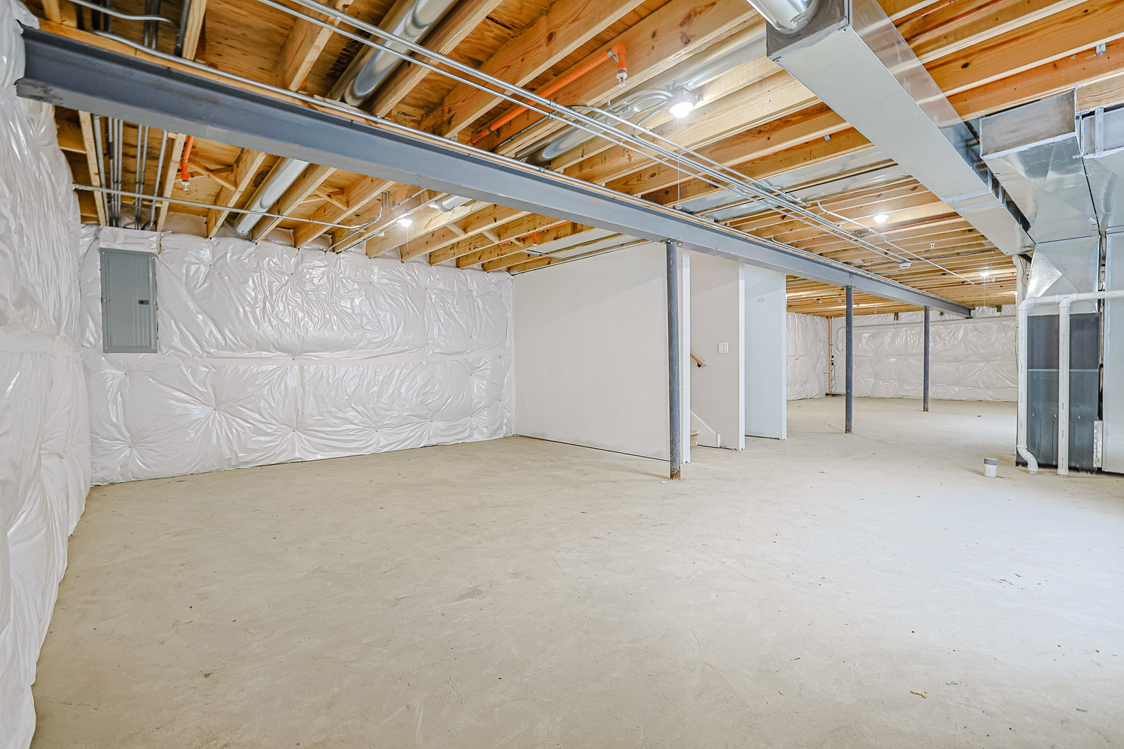 7948 West 74th Avenue Bridgeview, IL 60455 - Photo 36 of 39 a view of an empty room