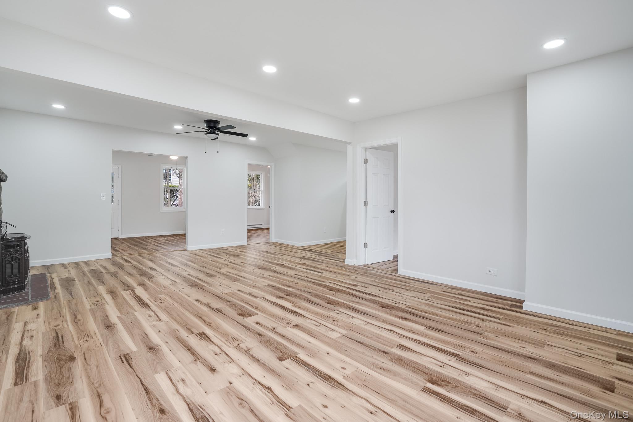 24 Amazon Road Carmel, NY 10512 - Photo 4 of 27