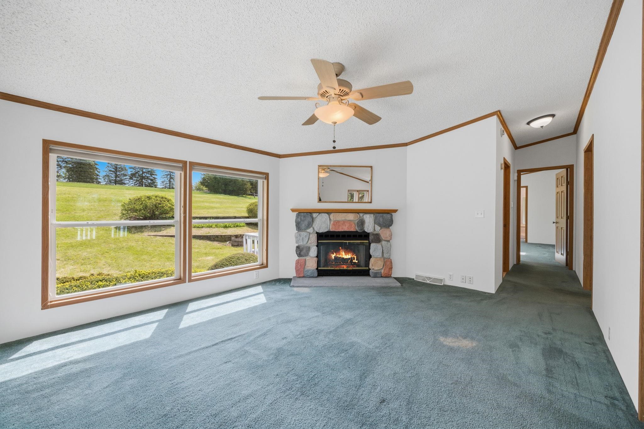 W8919 Ripley Road Cambridge, WI 53523 - Photo 3 of 73
