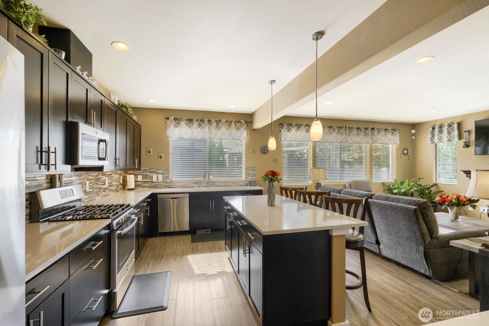 10701 Southeast 188th Street Renton, WA 98055 - Photo 10 of 30