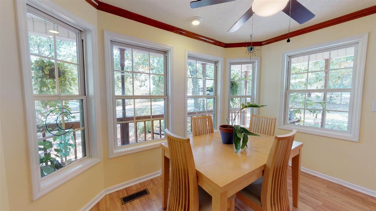 2286 Old Federal Road Ocoee, TN 37361 - Photo 14 of 56 a dining room with furniture window wooden floor
