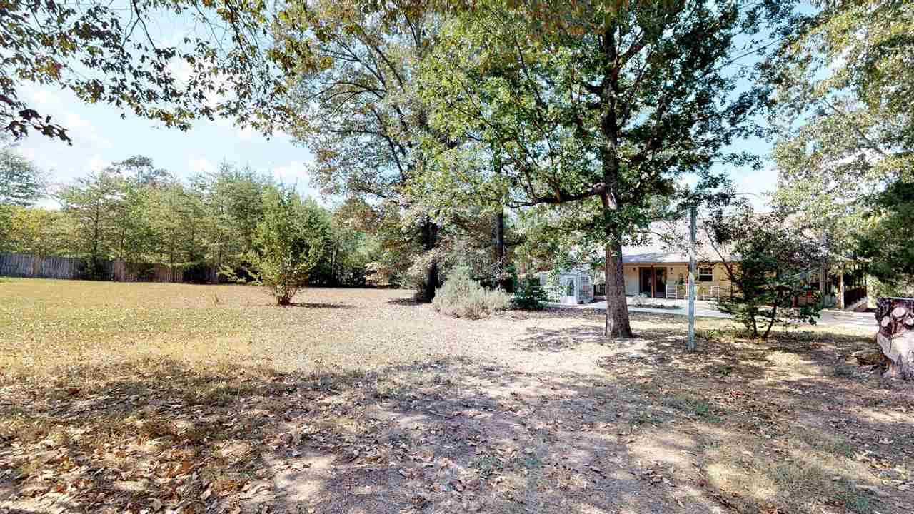 2286 Old Federal Road Ocoee, TN 37361 - Photo 39 of 56 a view of a outdoor space with a tree
