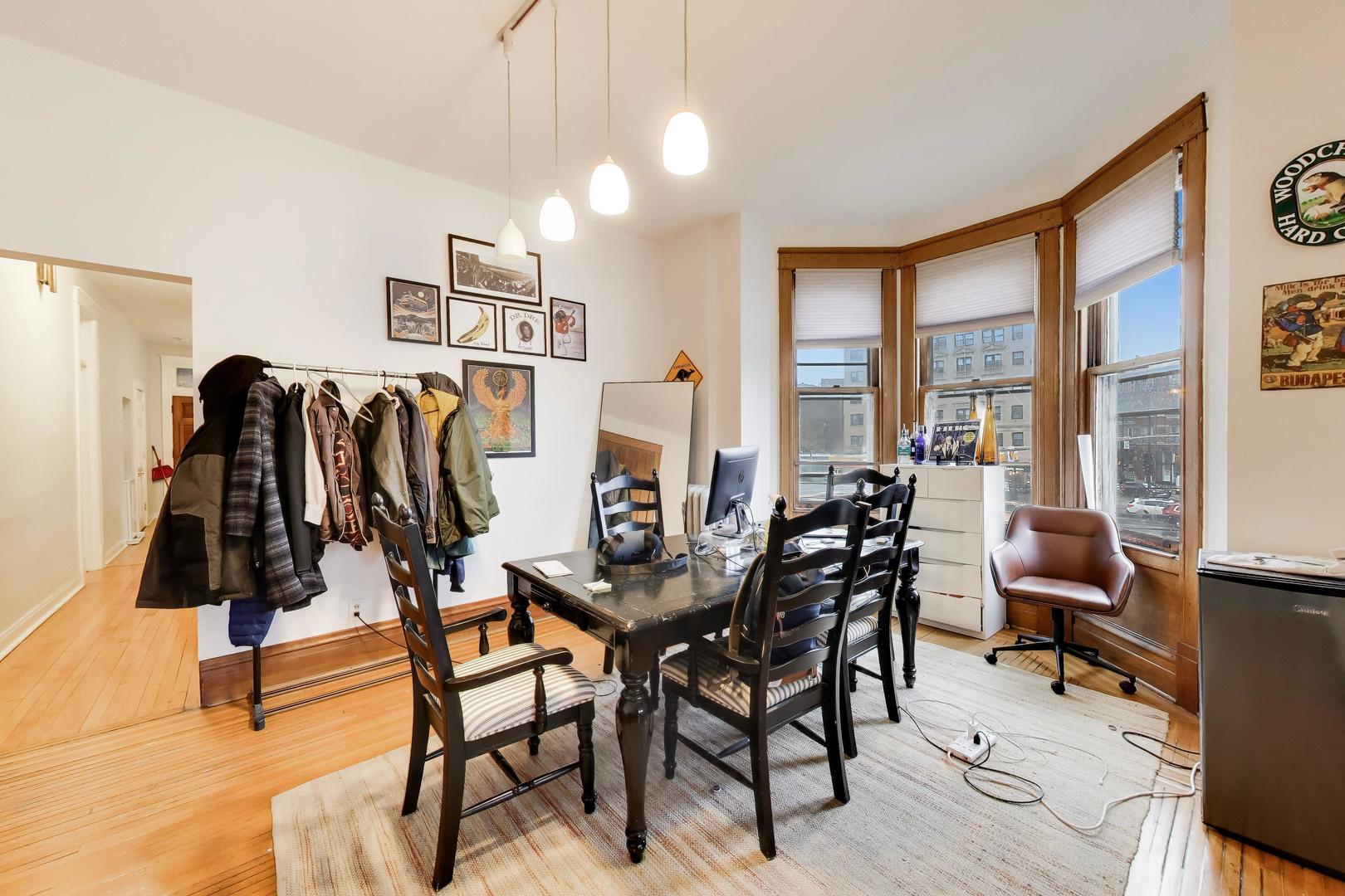 2815 North Racine Avenue, Unit 2 Chicago, IL 60657 - Photo 6 of 15