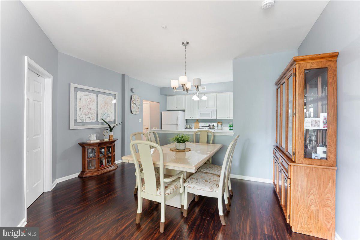 1306 Nicklaus Drive, Unit 134 Springfield, PA 19064 - Photo 7 of 22 Dining Room