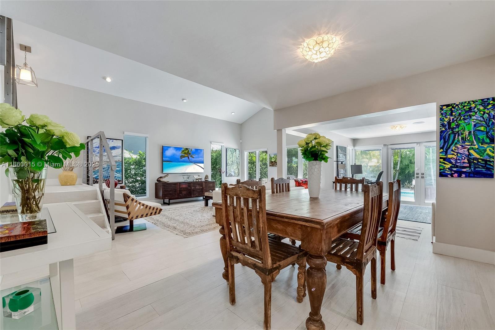 7255 Southwest 55th Avenue Miami, FL 33143 - Photo 13 of 40