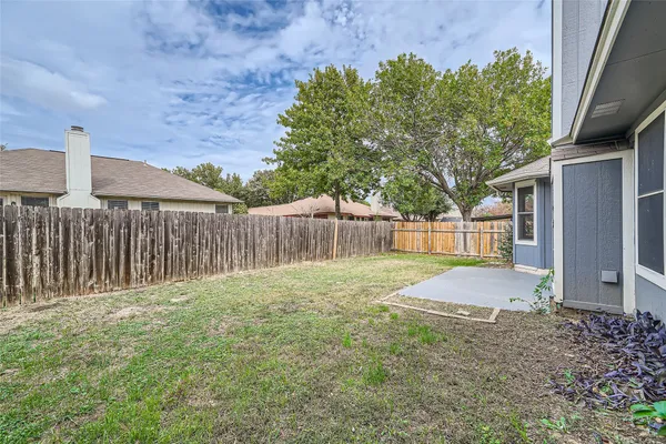 $2,100 | 905 Jasmine Trail, Georgetown, TX 78626