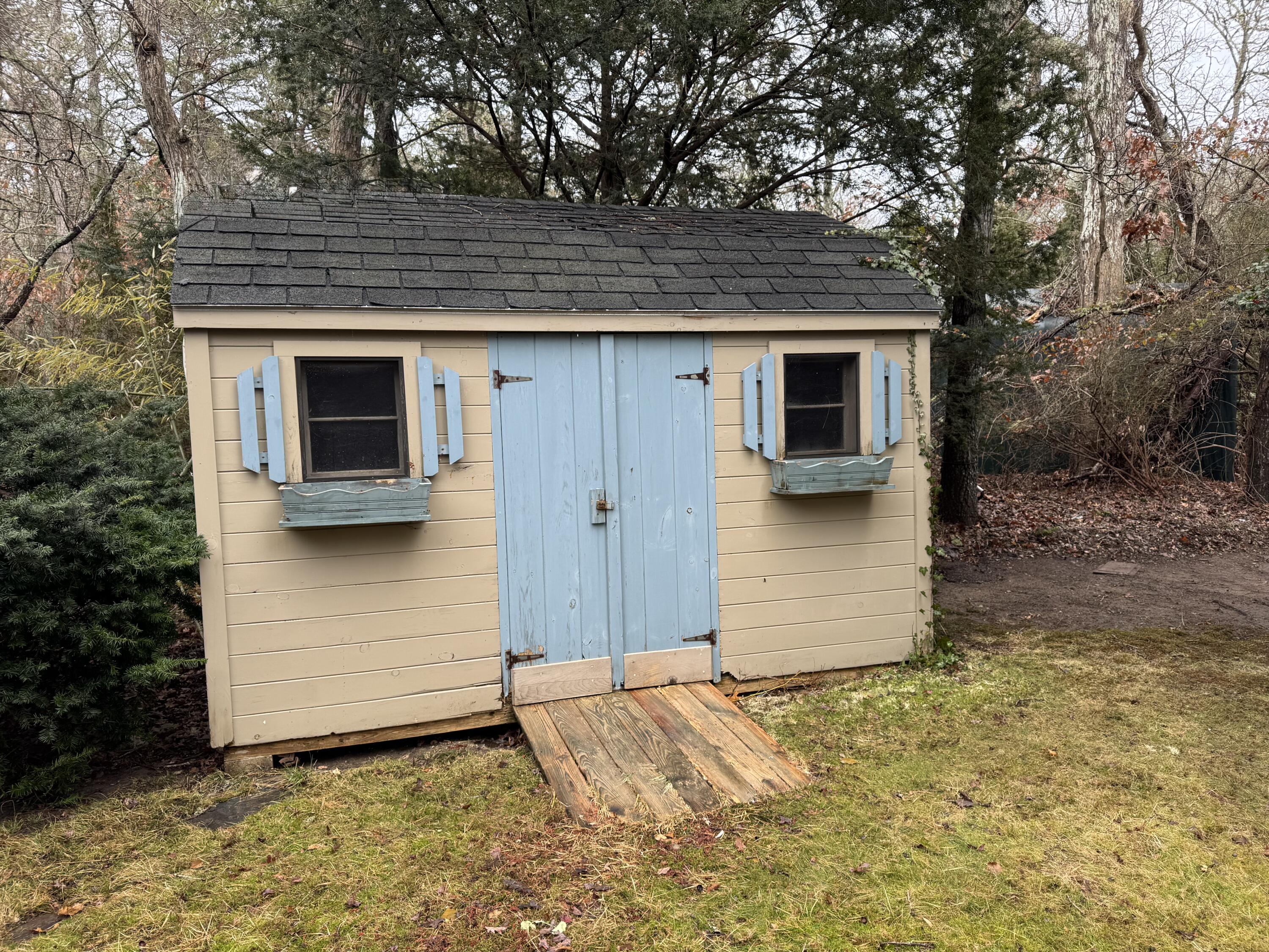 198 Great Marsh Road Centerville, MA 02632 - Photo 19 of 19 a view of a backyard