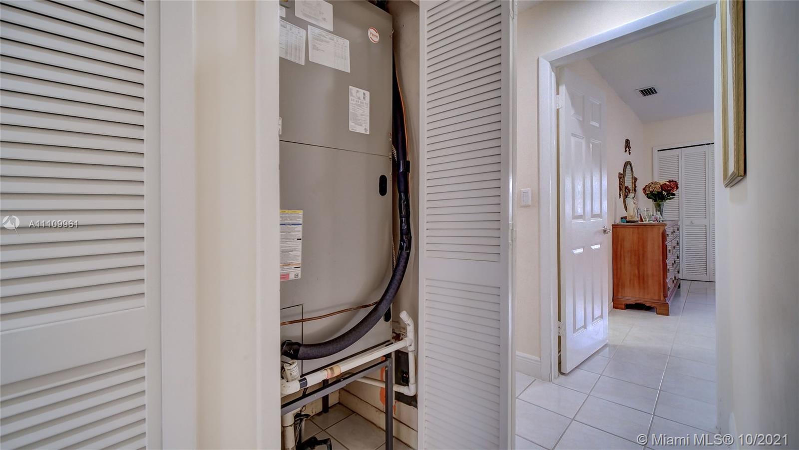 8453 Southwest 83rd Street Miami, FL 33143 - Photo 24 of 26 Gallery Image 24