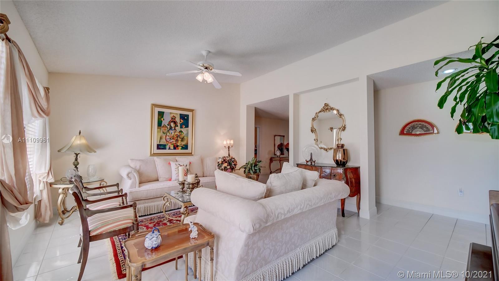 8453 Southwest 83rd Street Miami, FL 33143 - Photo 5 of 26 Gallery Image 5